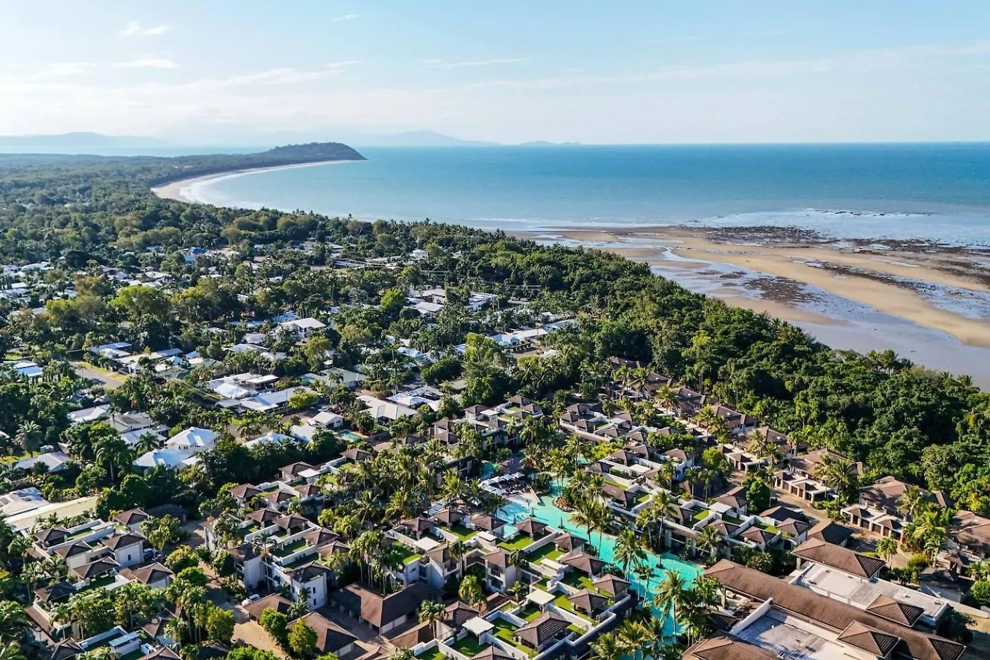 'Resort Swim-Out' Sunshine, Sand, And Poolside Serenity Craiglie Daire